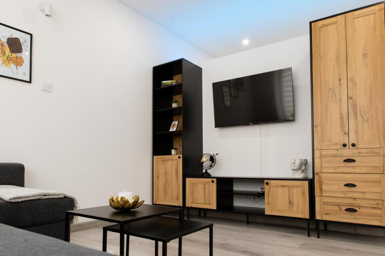 The Central Border Premium Apartment Štúrovo Extérieur photo