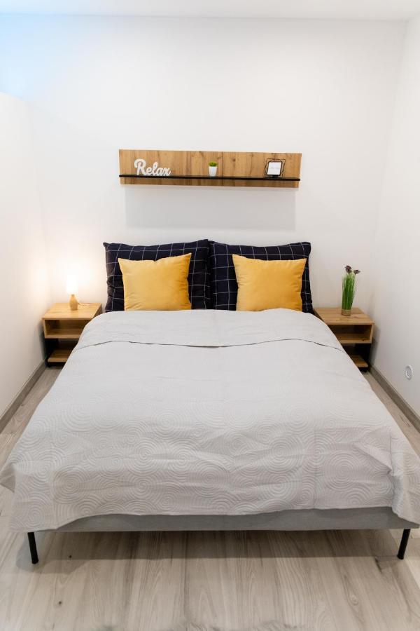 The Central Border Premium Apartment Štúrovo Extérieur photo